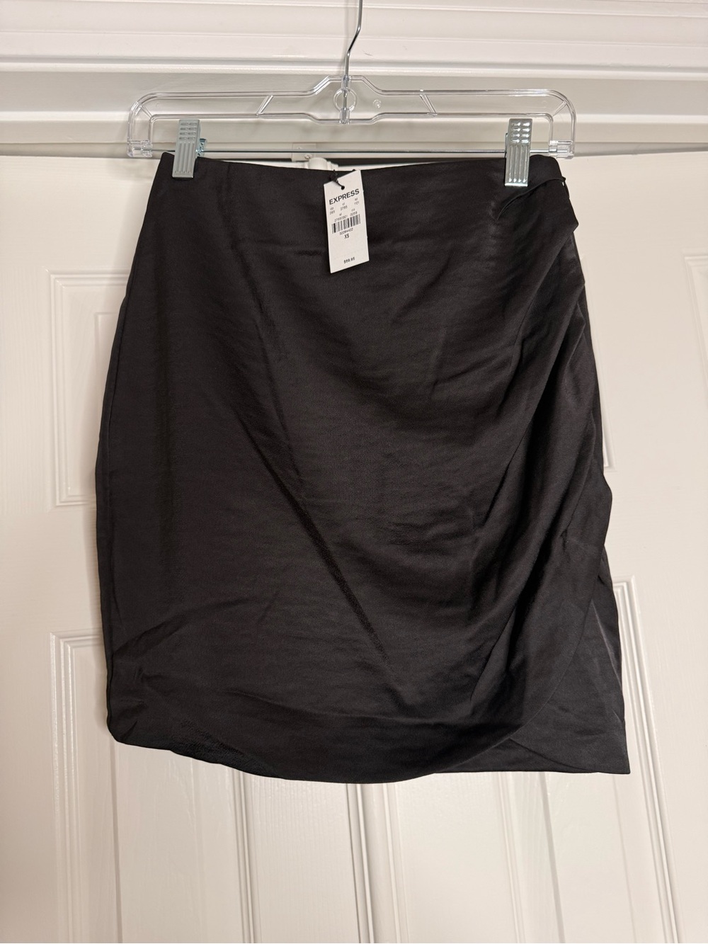 Express Black Satin Single-Button Women's Blazer - Picture 3 of 5